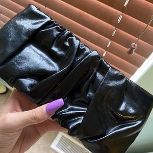 👛4 for $30 style and co wallet